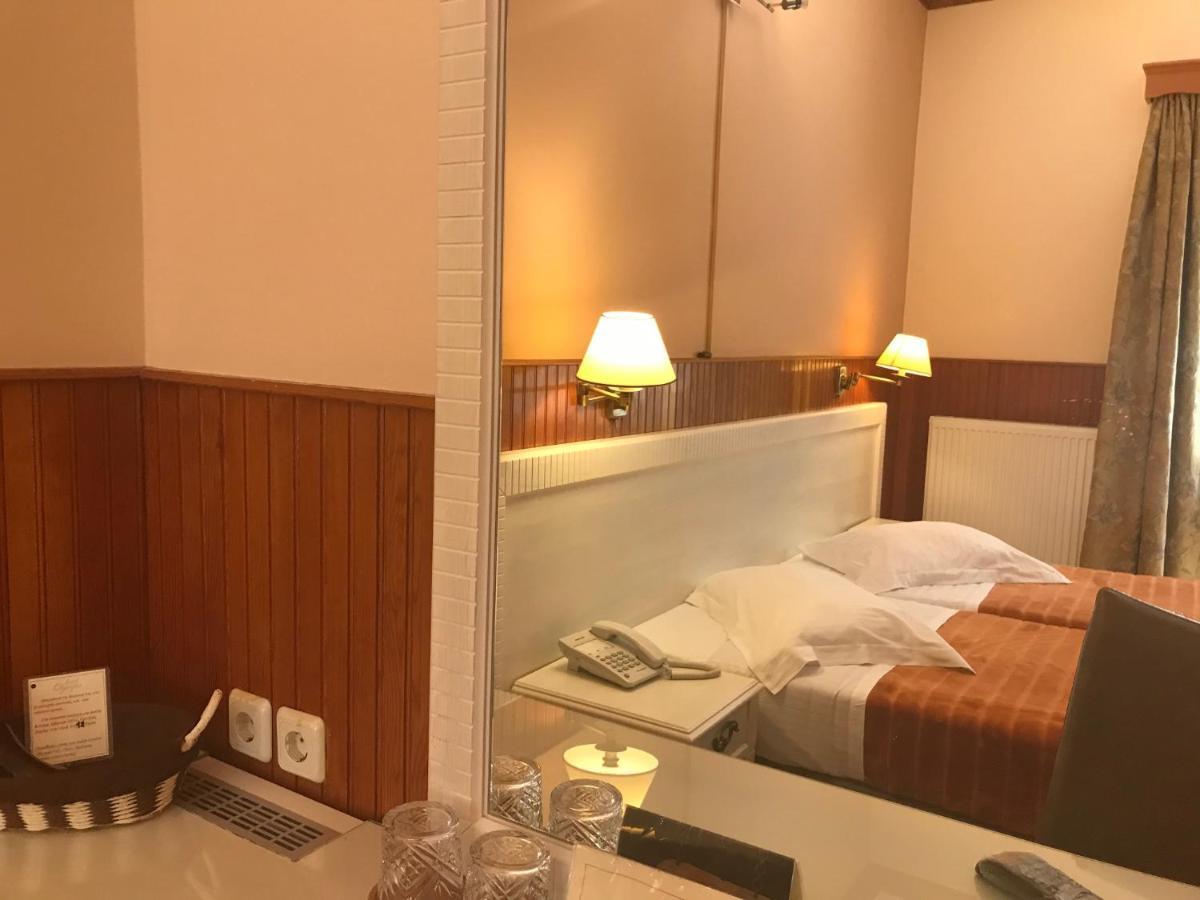 Hotel Olympic Мецовон Экстерьер фото
