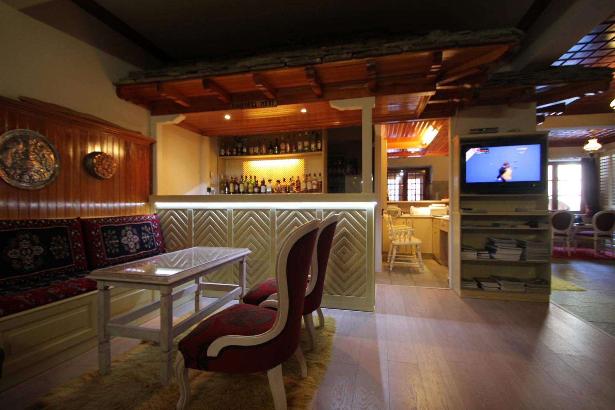 Hotel Olympic Мецовон Экстерьер фото